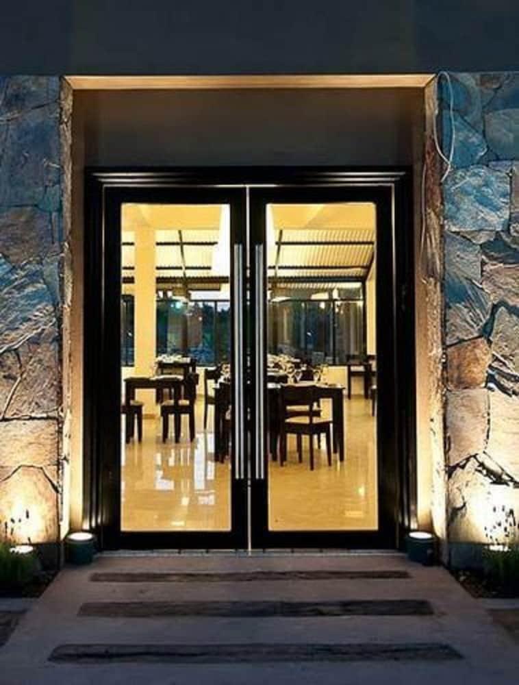 Pro Hotel Πιλάρ Εξωτερικό φωτογραφία