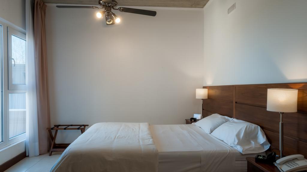 Pro Hotel Πιλάρ Εξωτερικό φωτογραφία